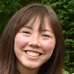 Organize Email Customer Julia B. Testimonial